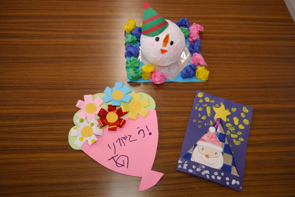 3保育所クリスマスプレゼント