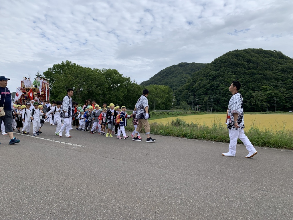 それぞれのお祭りに参加して9
